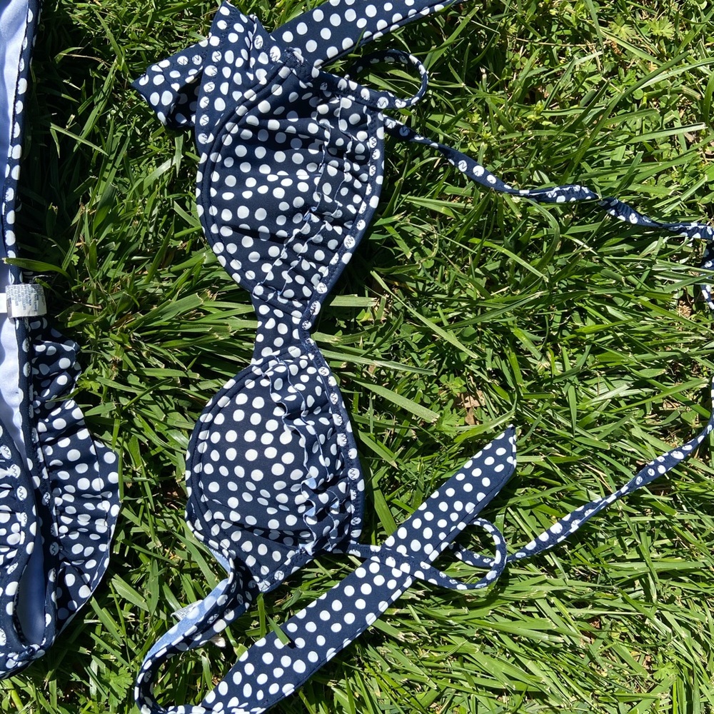 American Eagle polka dot bathing suit - Picture 3 of 7
